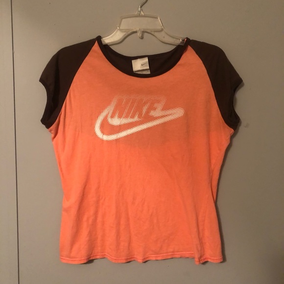 Vintage NIKE shirt - Picture 1 of 2